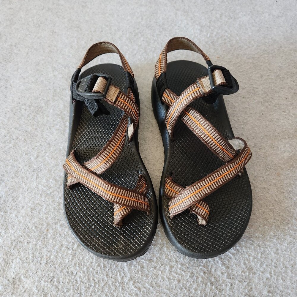 Chaco Men's Z2 Unaweep Classic Sports Sandals Adjustable Strap Brown Black